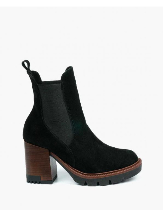 Czarne botki damskie skórzane