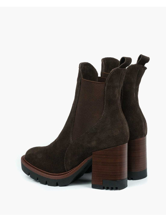 Brązowe botki damskie skórzane