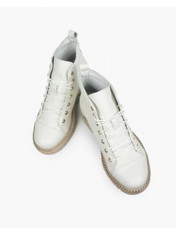 Białe trapery damskie skórzane