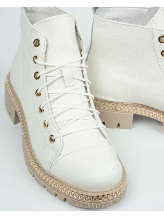 Białe trapery damskie skórzane