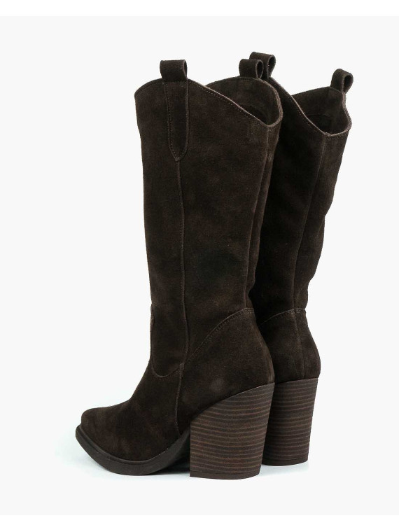 Brązowe kozaki damskie skórzane