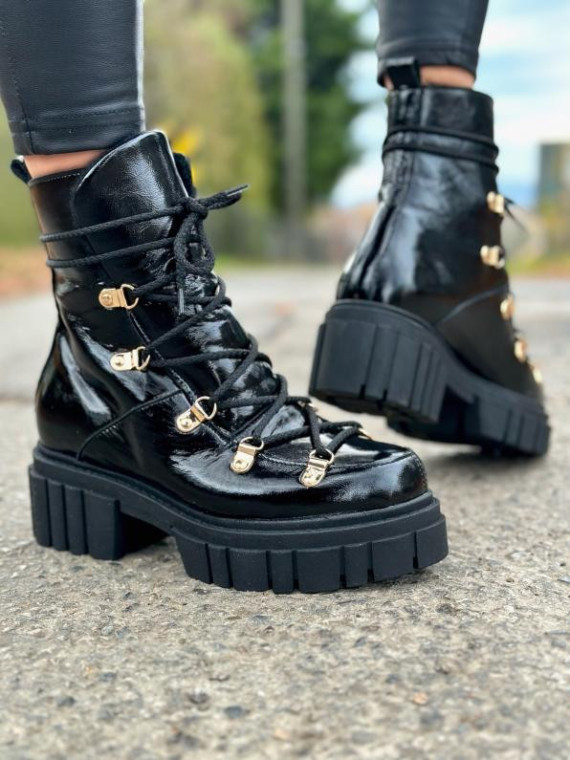 Czarne śniegowce damskie skórzane