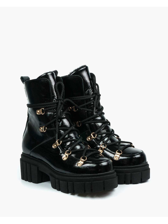 Czarne śniegowce damskie skórzane