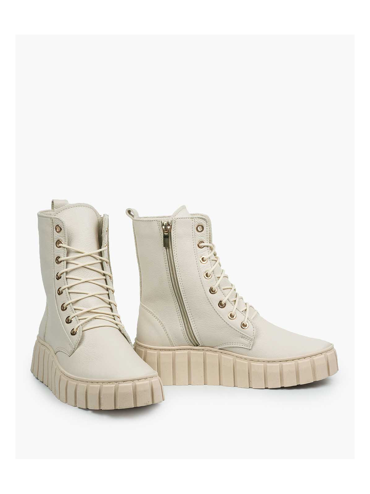 Beżowe botki damskie skórzane