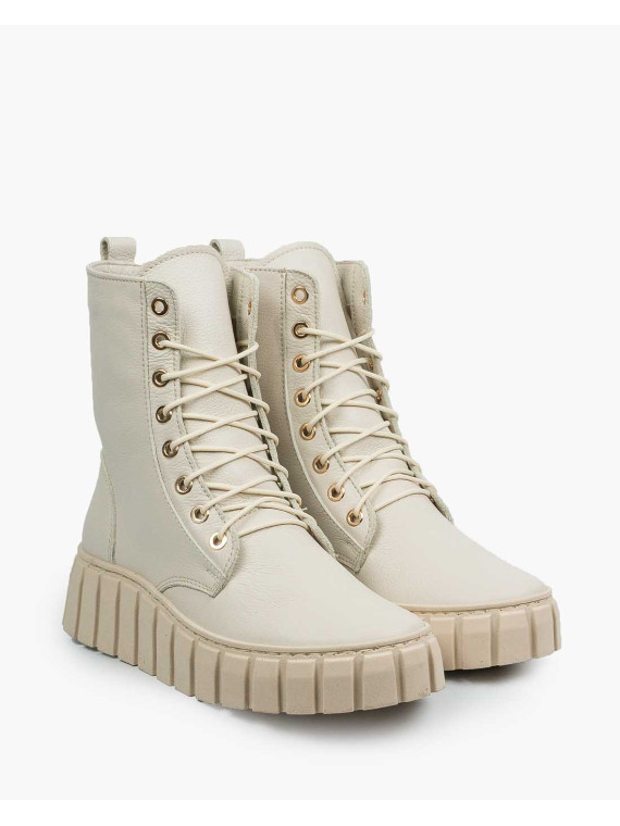 Beżowe botki damskie skórzane