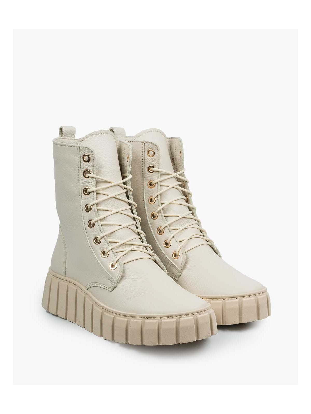 Beżowe botki damskie skórzane