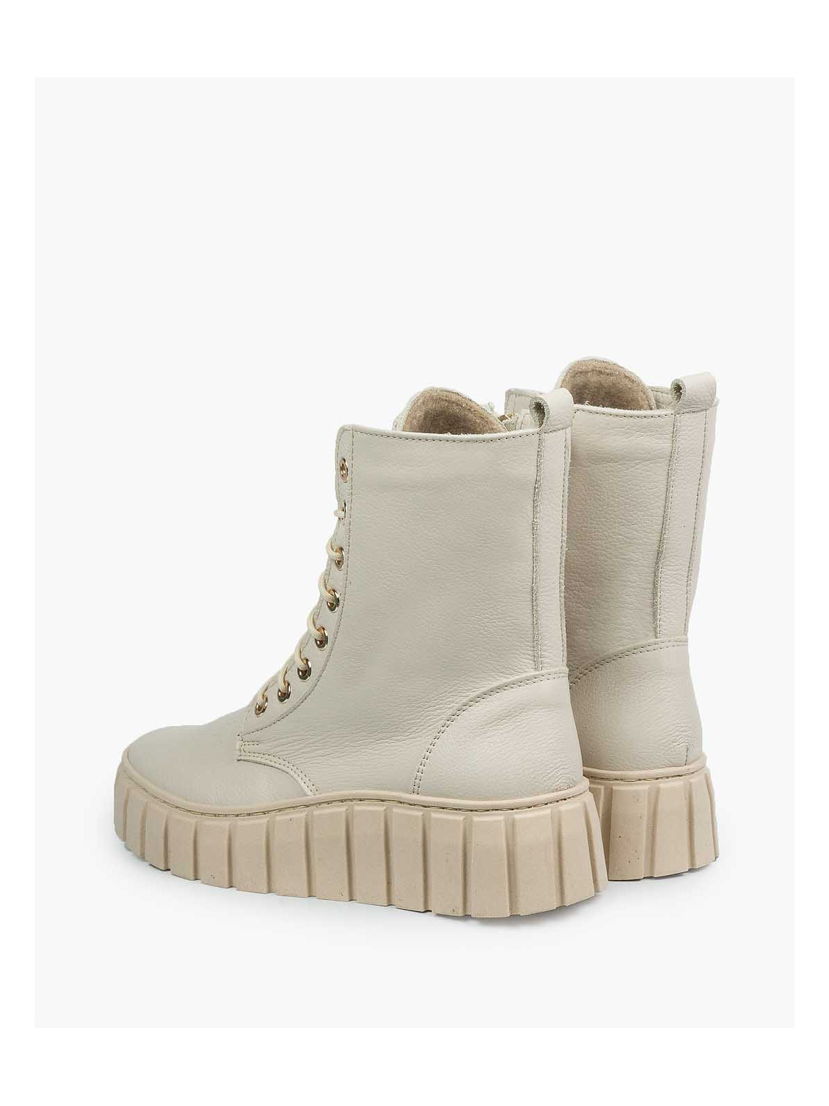 Beżowe botki damskie skórzane