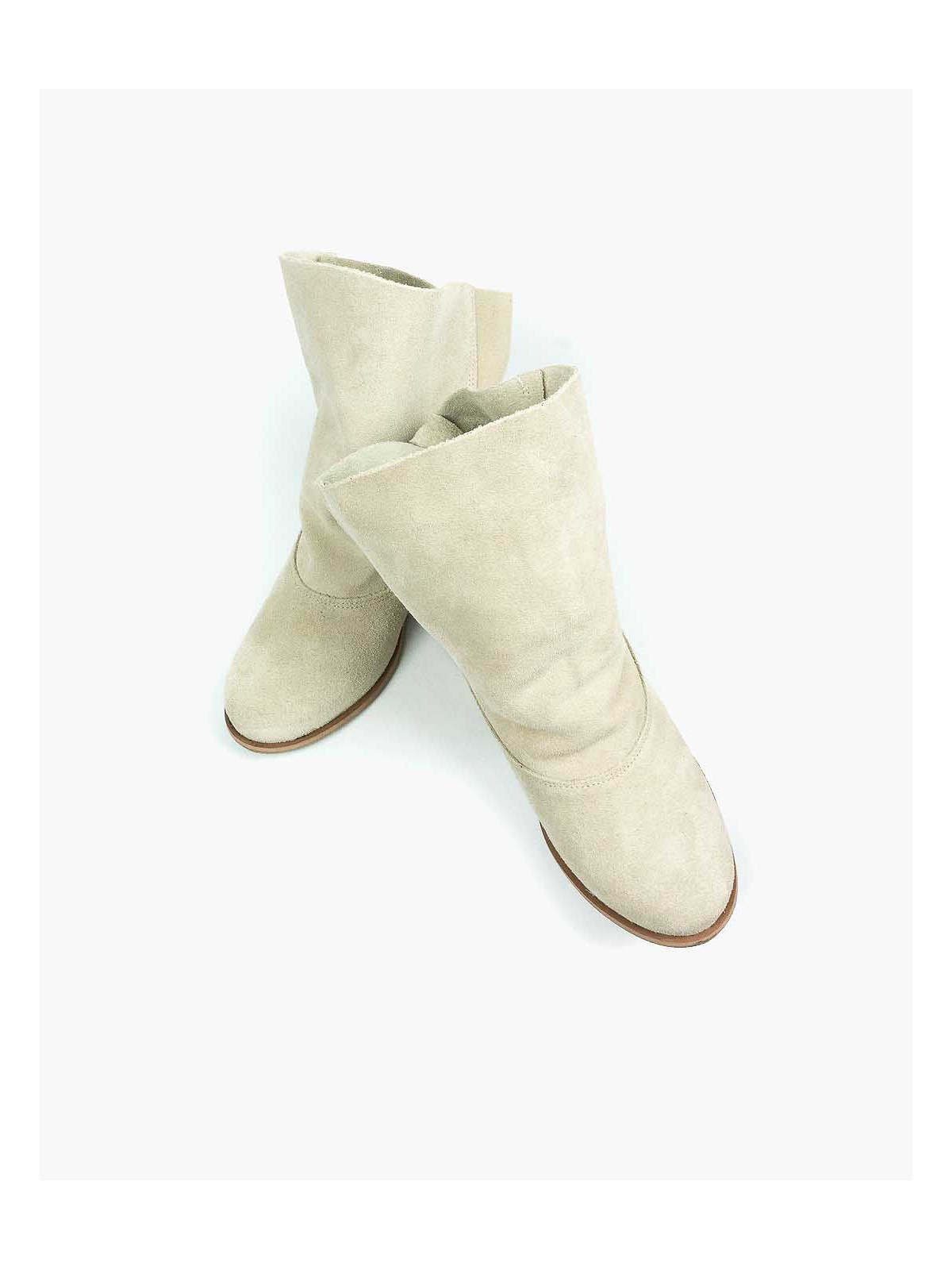 Beżowe botki damskie skórzane