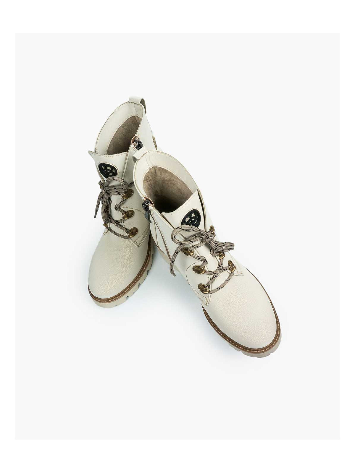 Beżowe trapery damskie skórzane