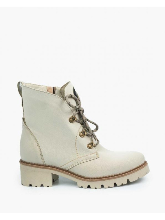 Beżowe trapery damskie skórzane