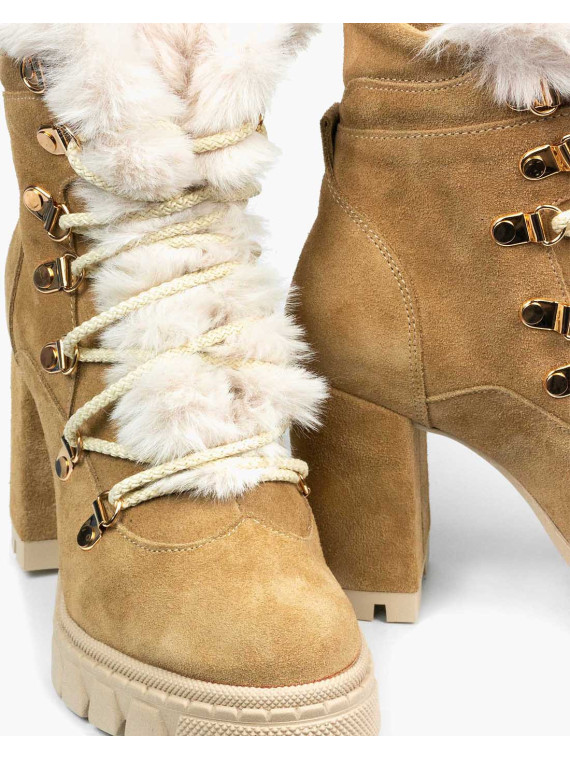 Beżowe botki damskie skórzane