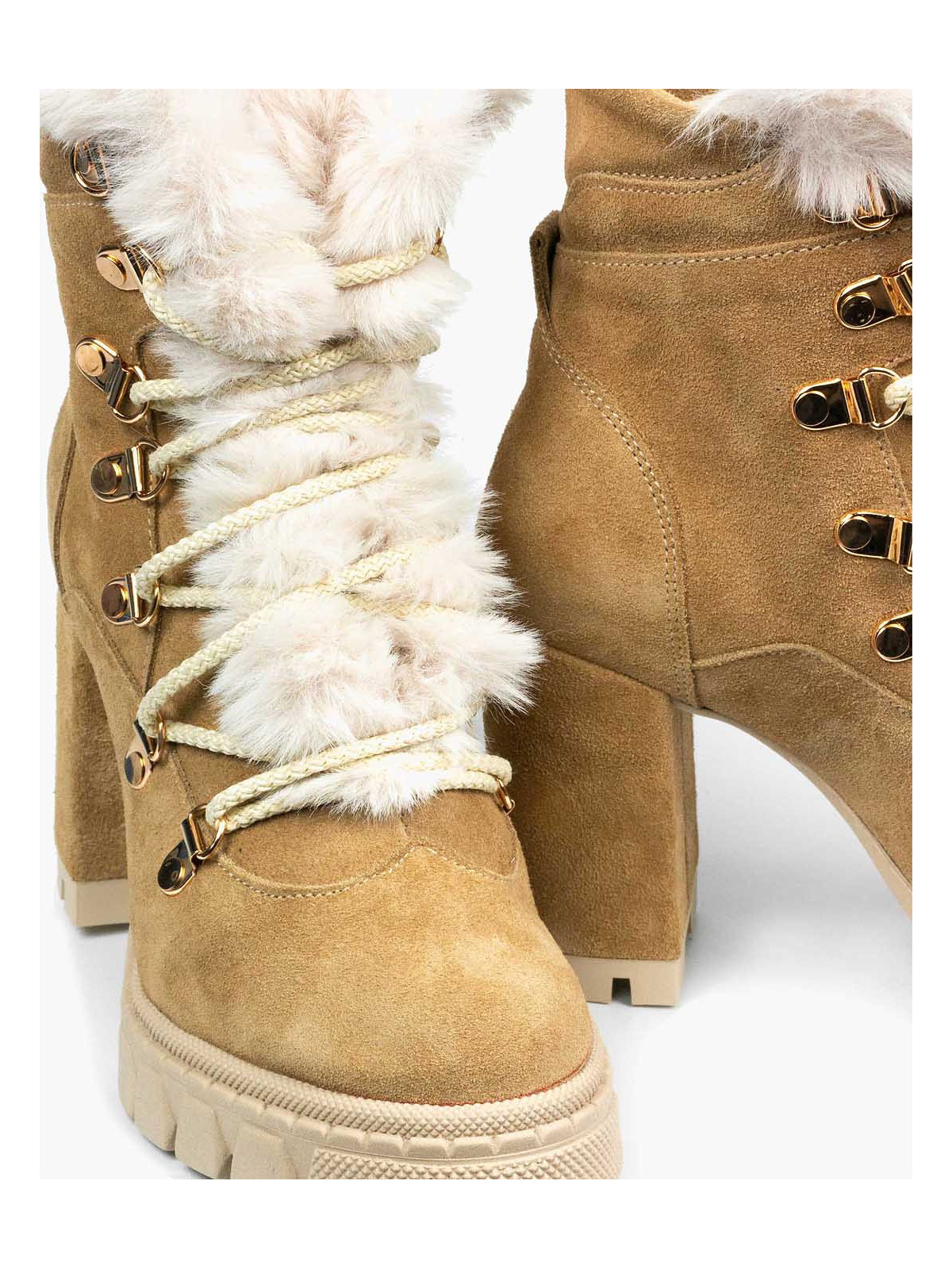 Beżowe botki damskie skórzane