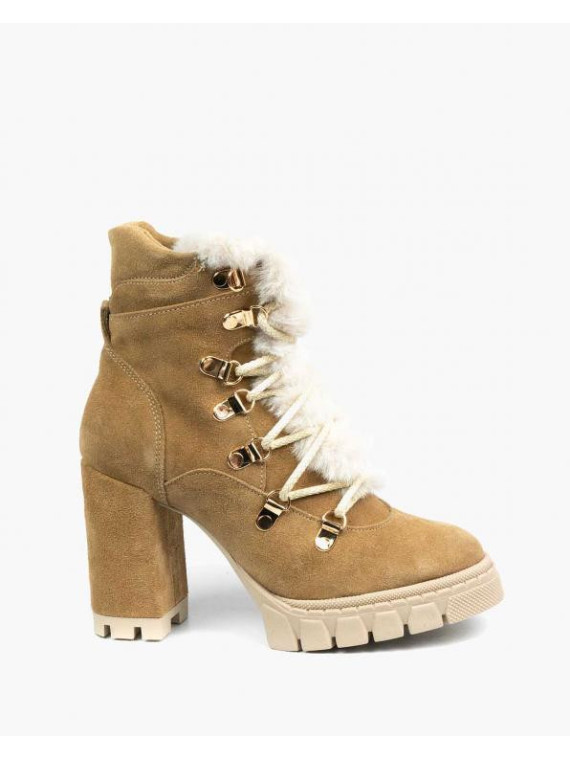 Beżowe botki damskie skórzane