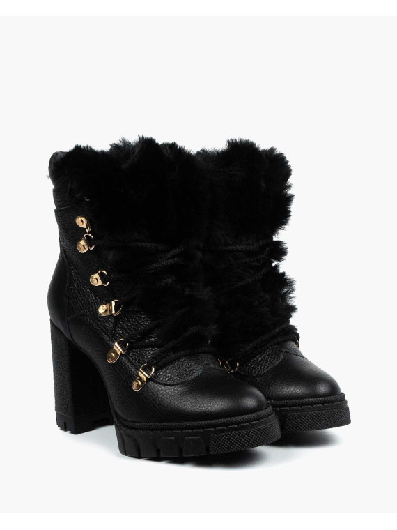 Czarne botki damskie skórzane