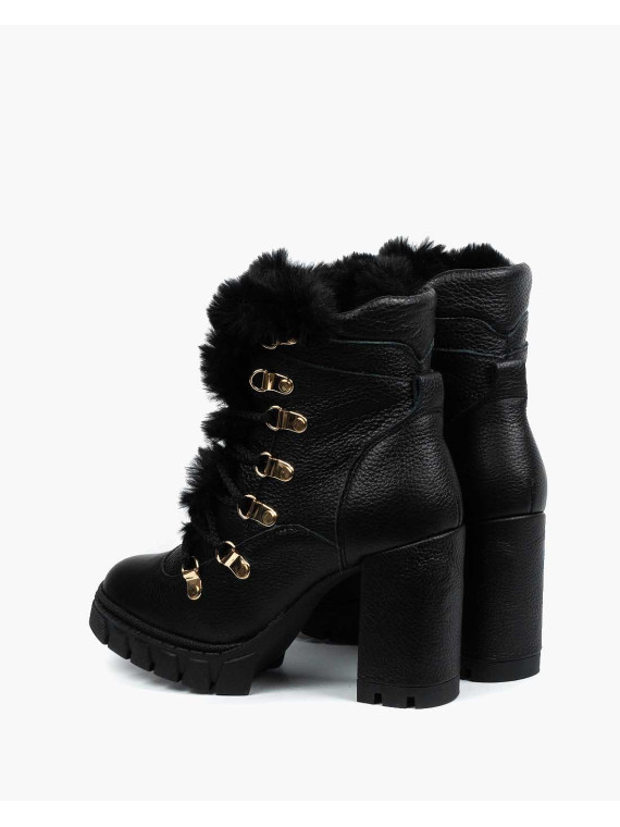 Czarne botki damskie skórzane