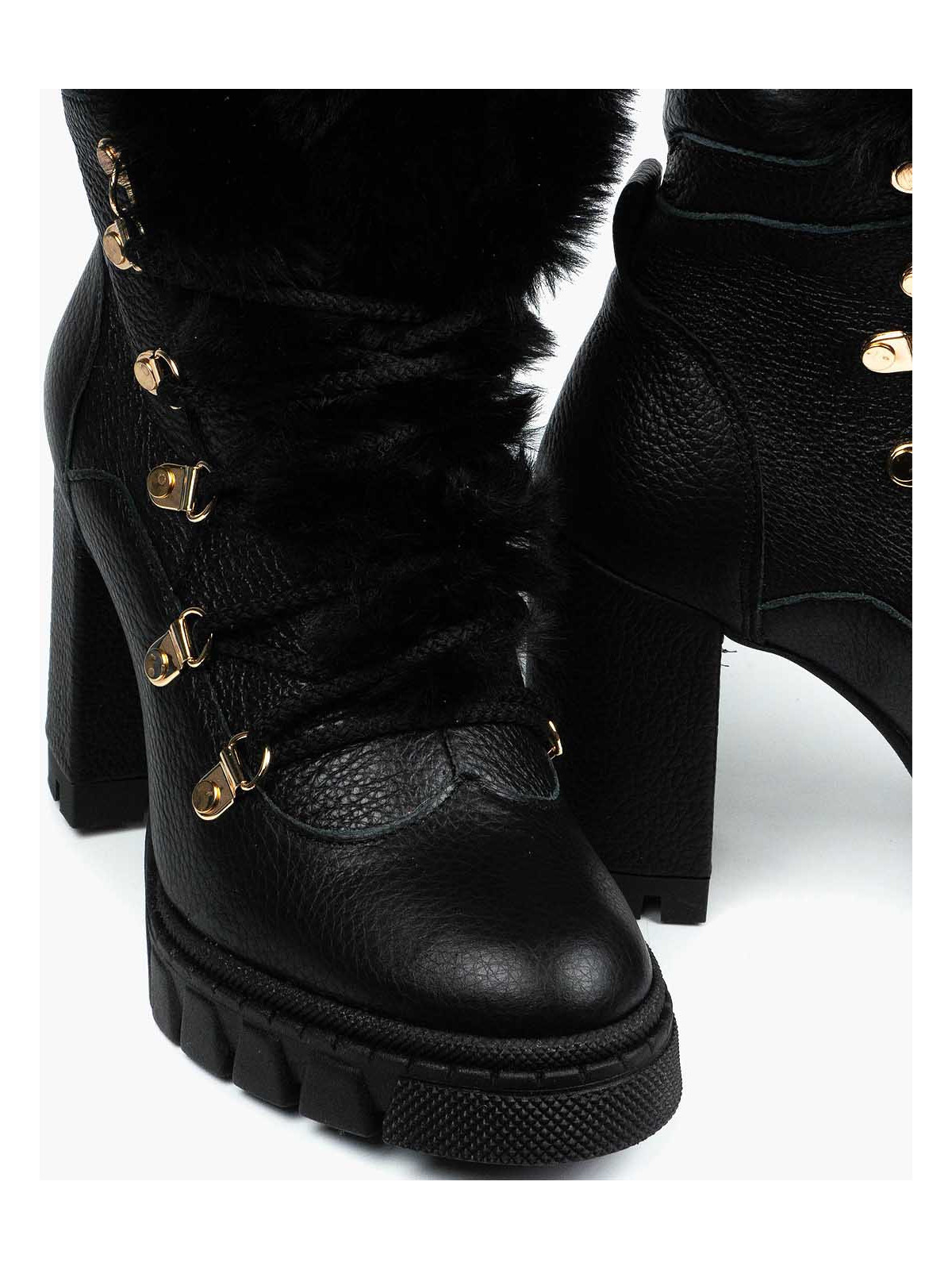 Czarne botki damskie skórzane