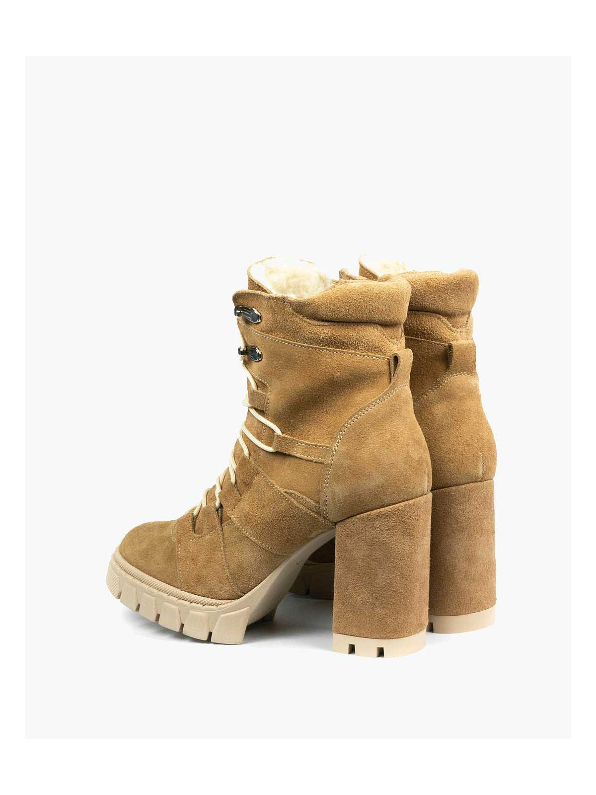 Beżowe botki damskie skórzane