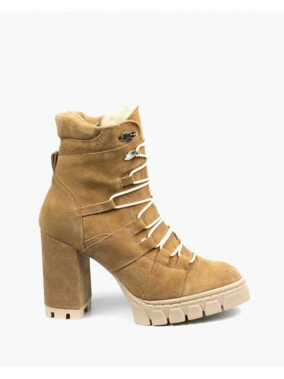 Beżowe botki damskie skórzane