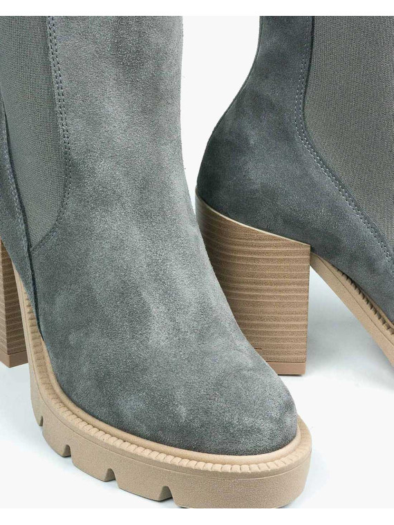 Szare botki damskie skórzane