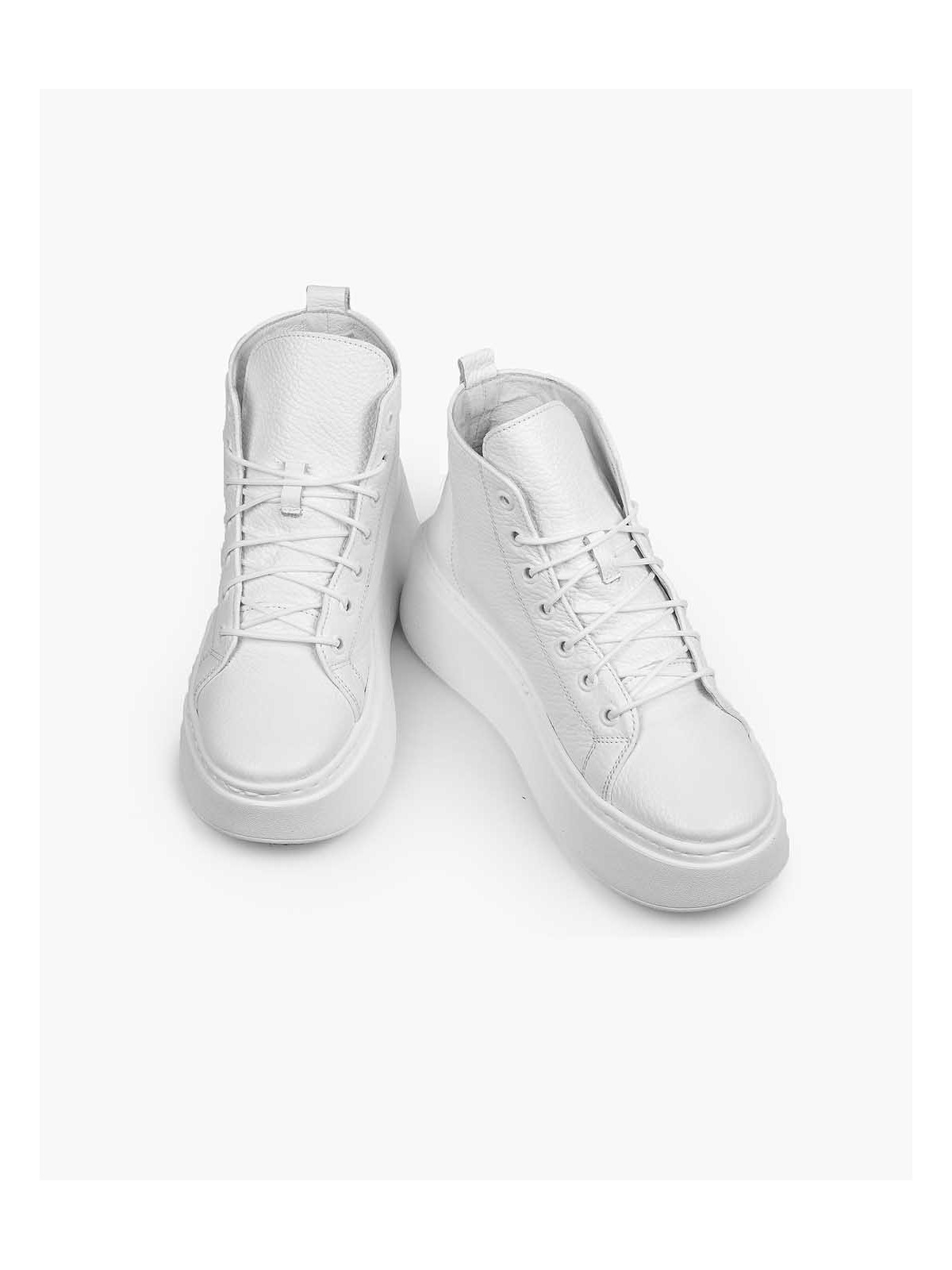 Białe trampki damskie skórzane