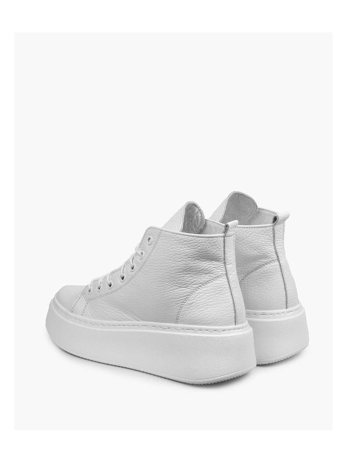 Białe trampki damskie skórzane