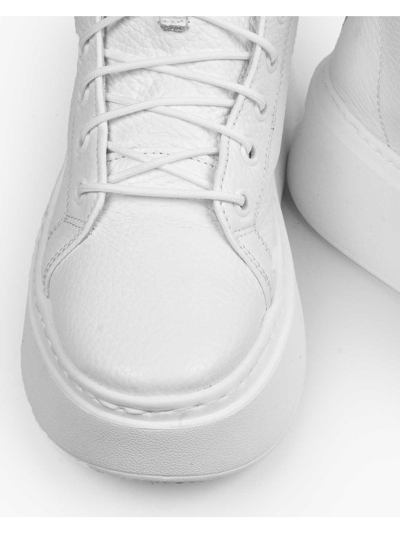 Białe trampki damskie skórzane