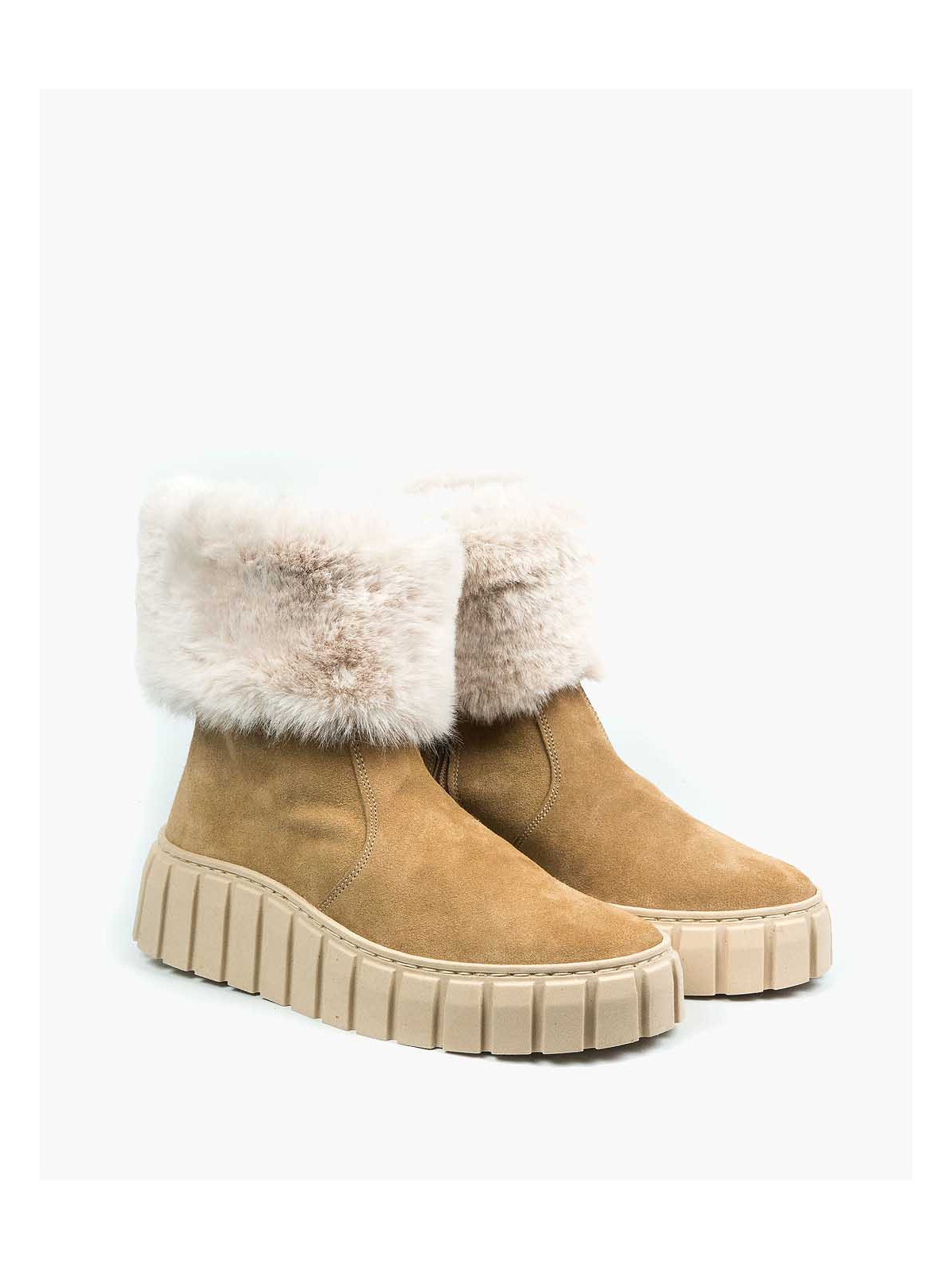 Beżowe śniegowce damskie skórzane