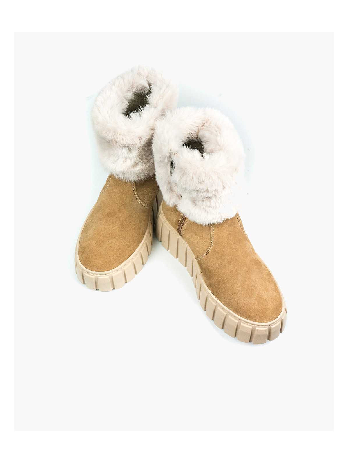 Beżowe śniegowce damskie skórzane