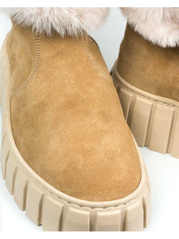 Beżowe śniegowce damskie skórzane