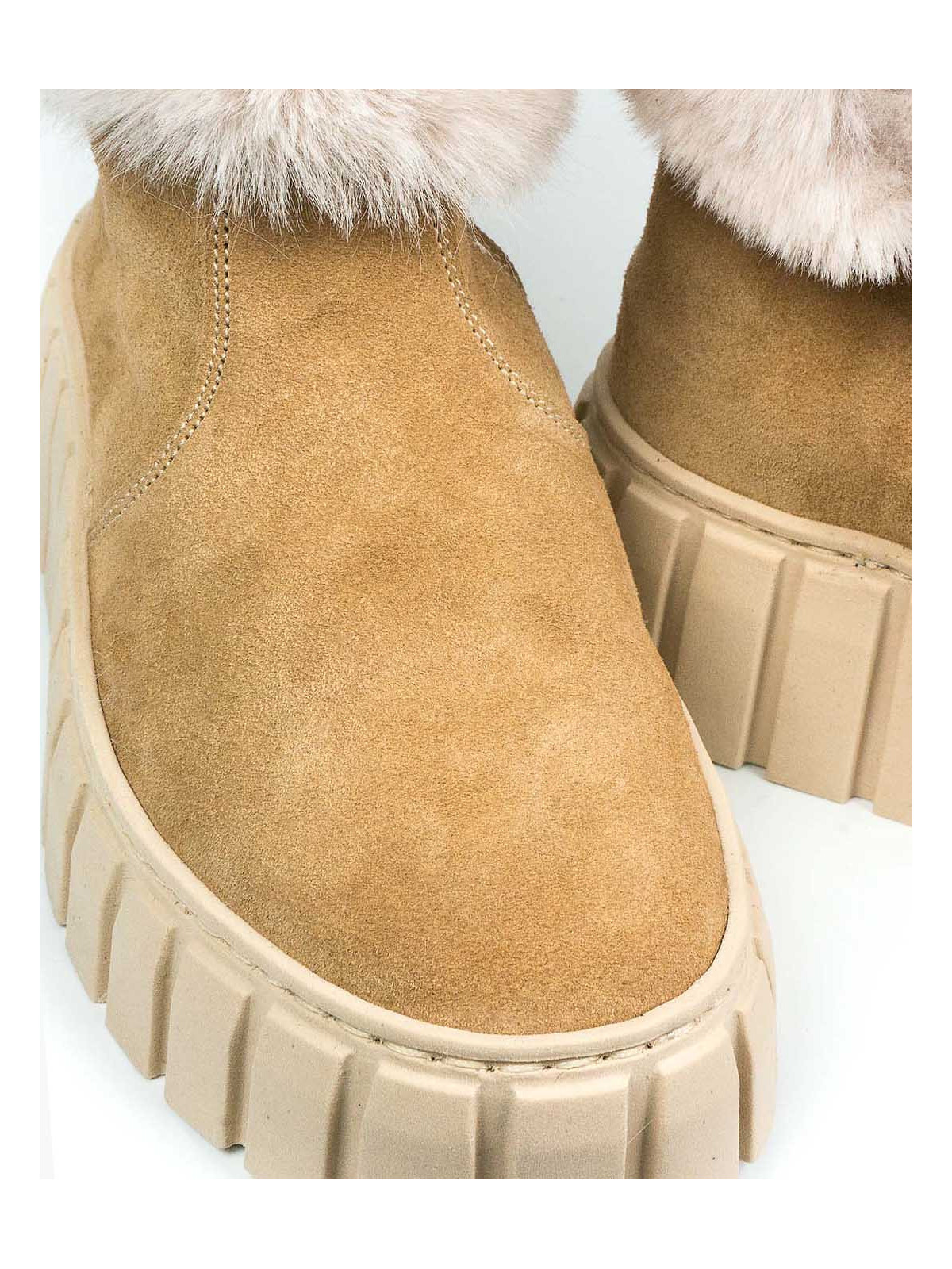 Beżowe śniegowce damskie skórzane