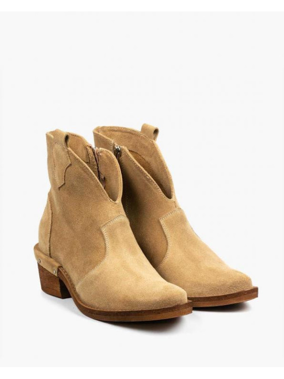 Beżowe botki damskie skórzane