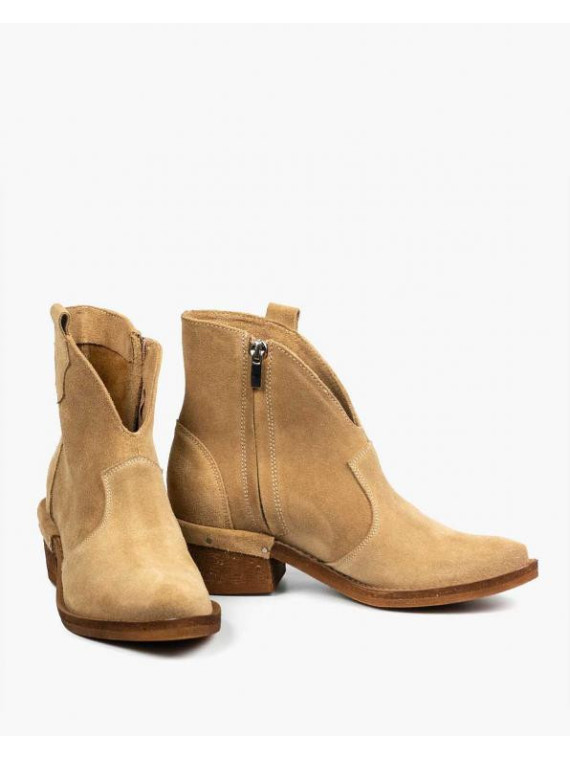 Beżowe botki damskie skórzane
