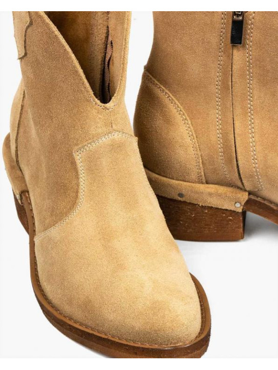 Beżowe botki damskie skórzane