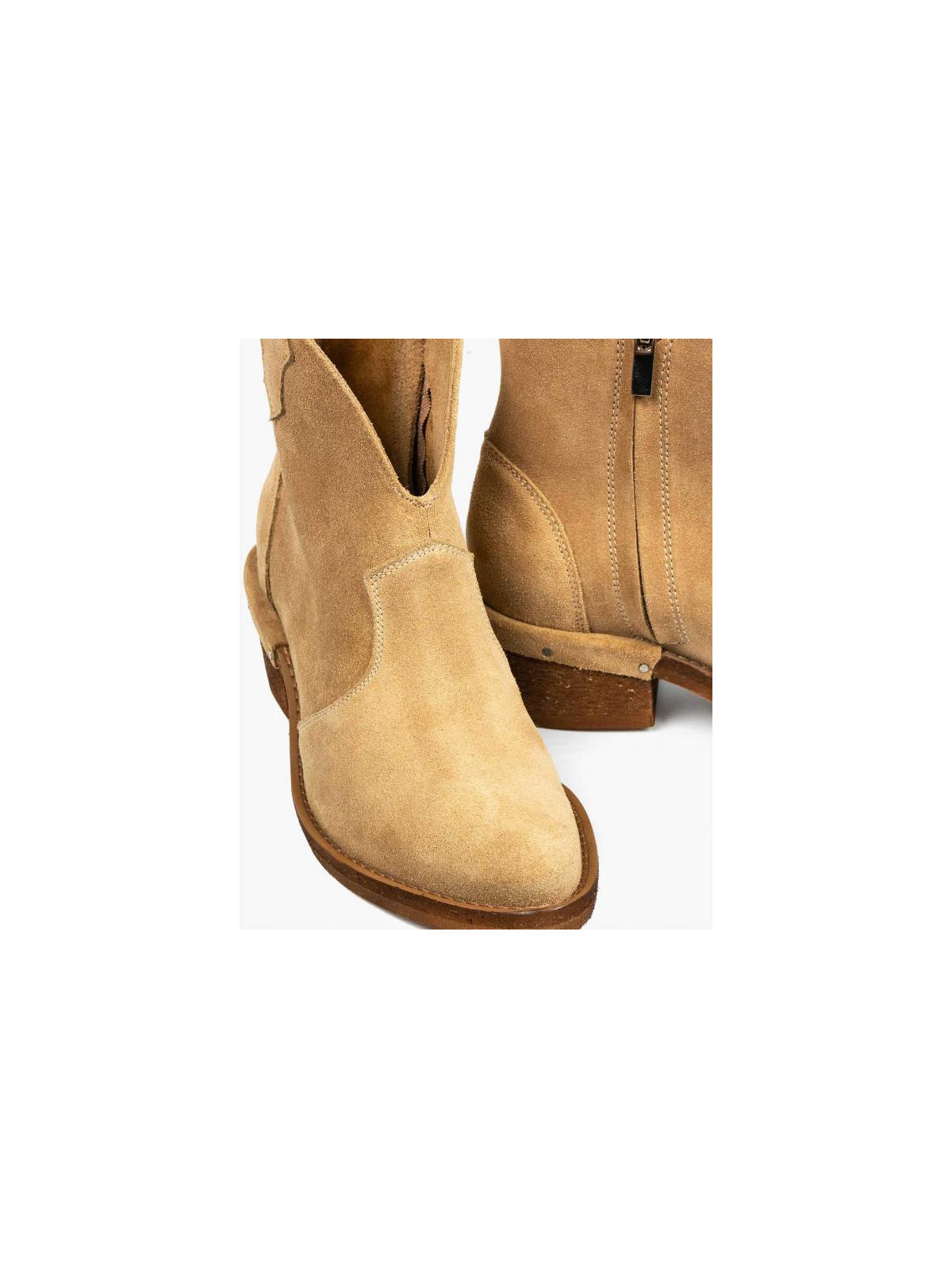 Beżowe botki damskie skórzane