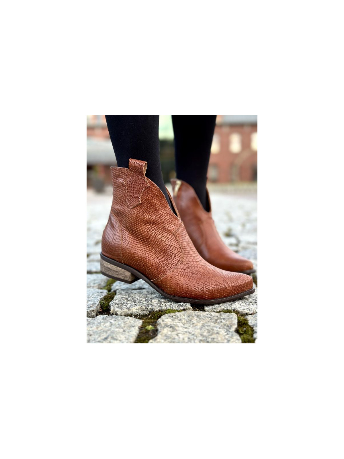 Brązowe botki damskie skórzane