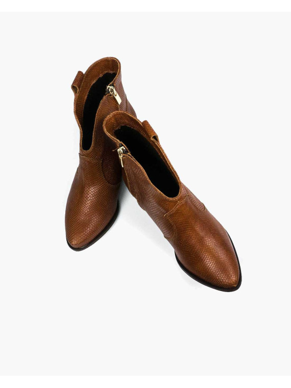 Brązowe botki damskie skórzane