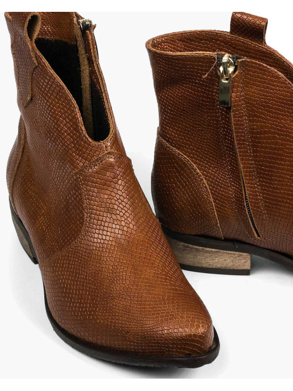Brązowe botki damskie skórzane