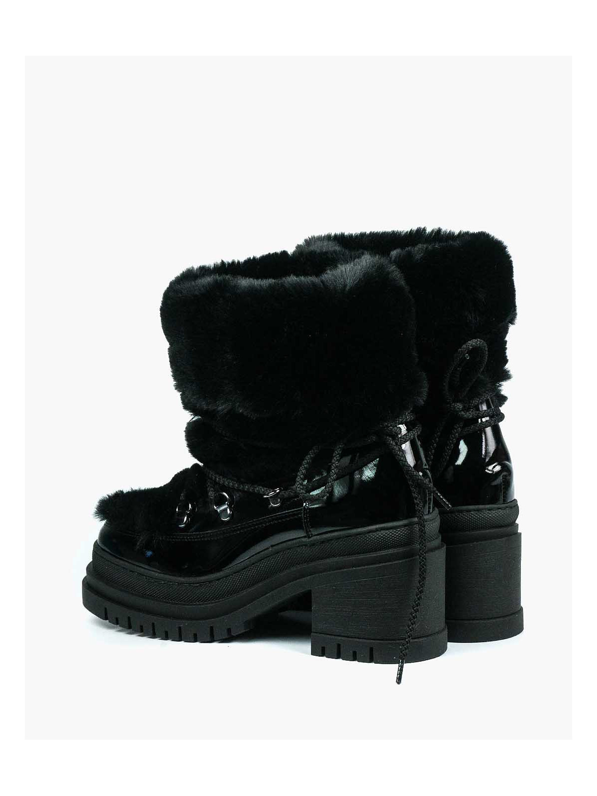 Czarne śniegowce damskie skórzane