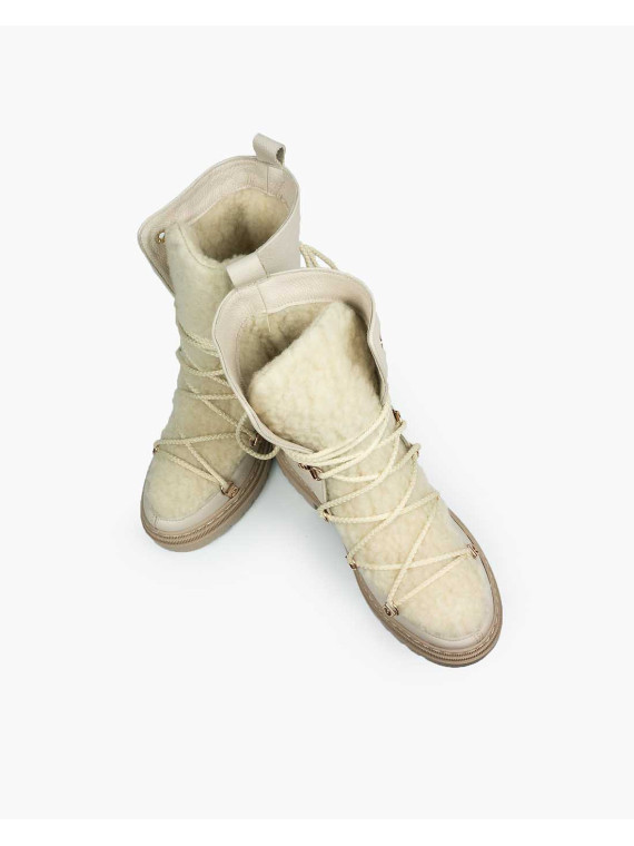 Beżowe śniegowce damskie skórzane