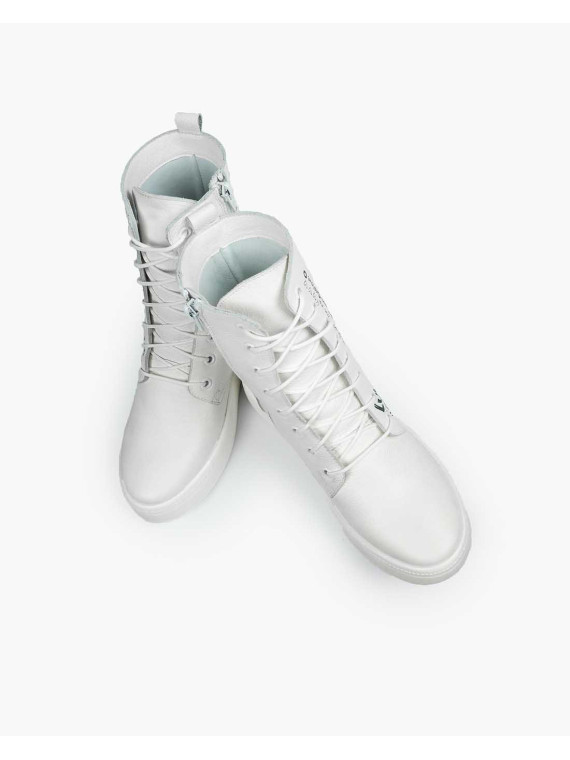 Białe trampki damskie skórzane