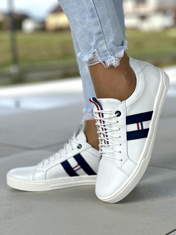 Białe trampki damskie skórzane