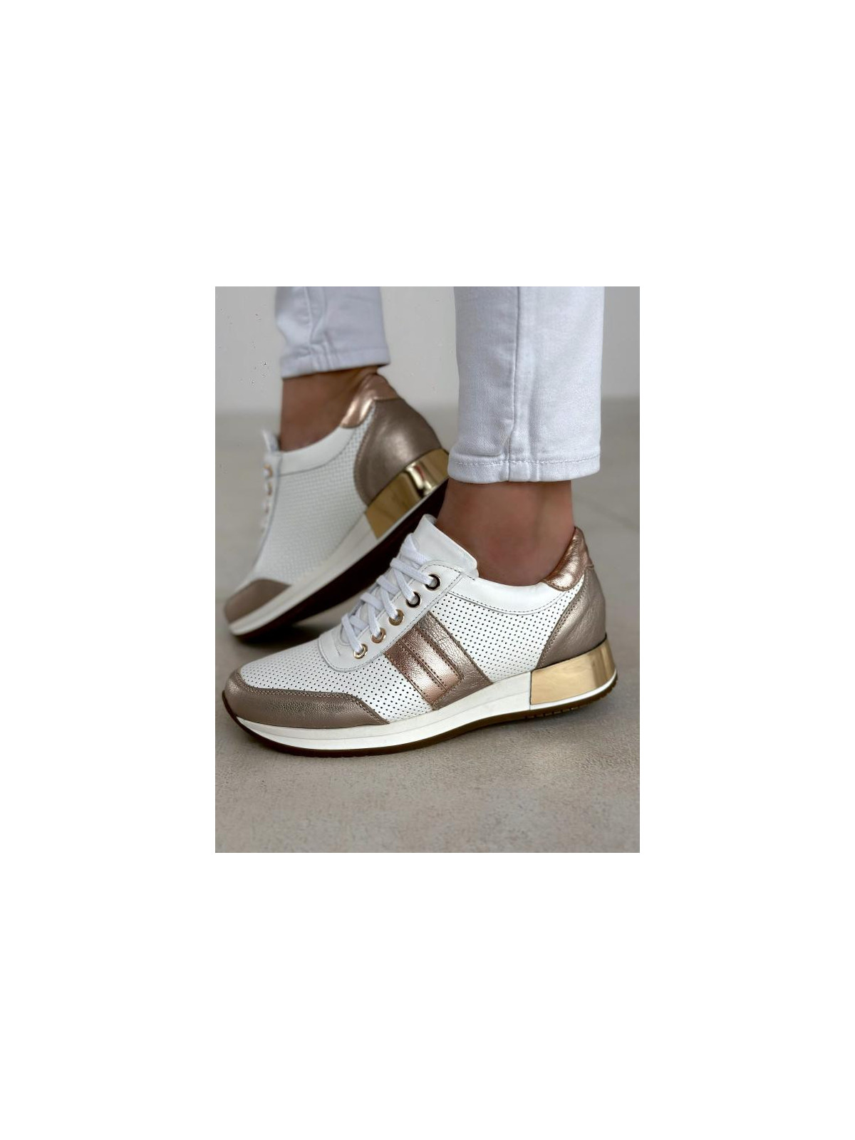 Adidasy damskie skórzane