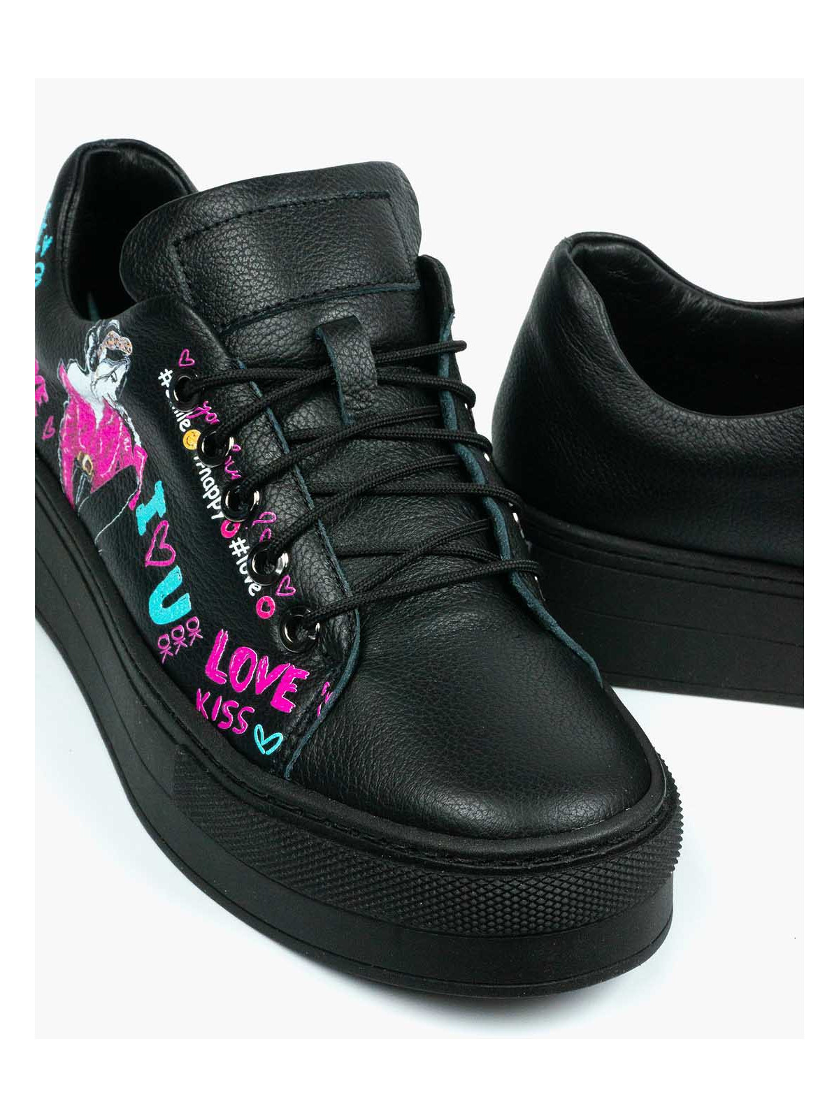 Czarne trampki damskie skórzane