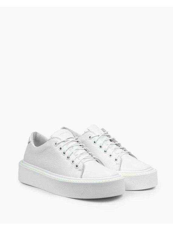 Białe trampki damskie skórzane