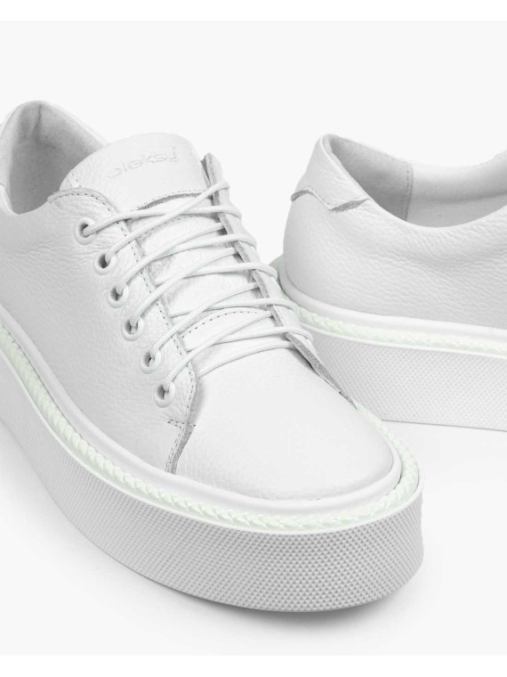 Białe trampki damskie skórzane
