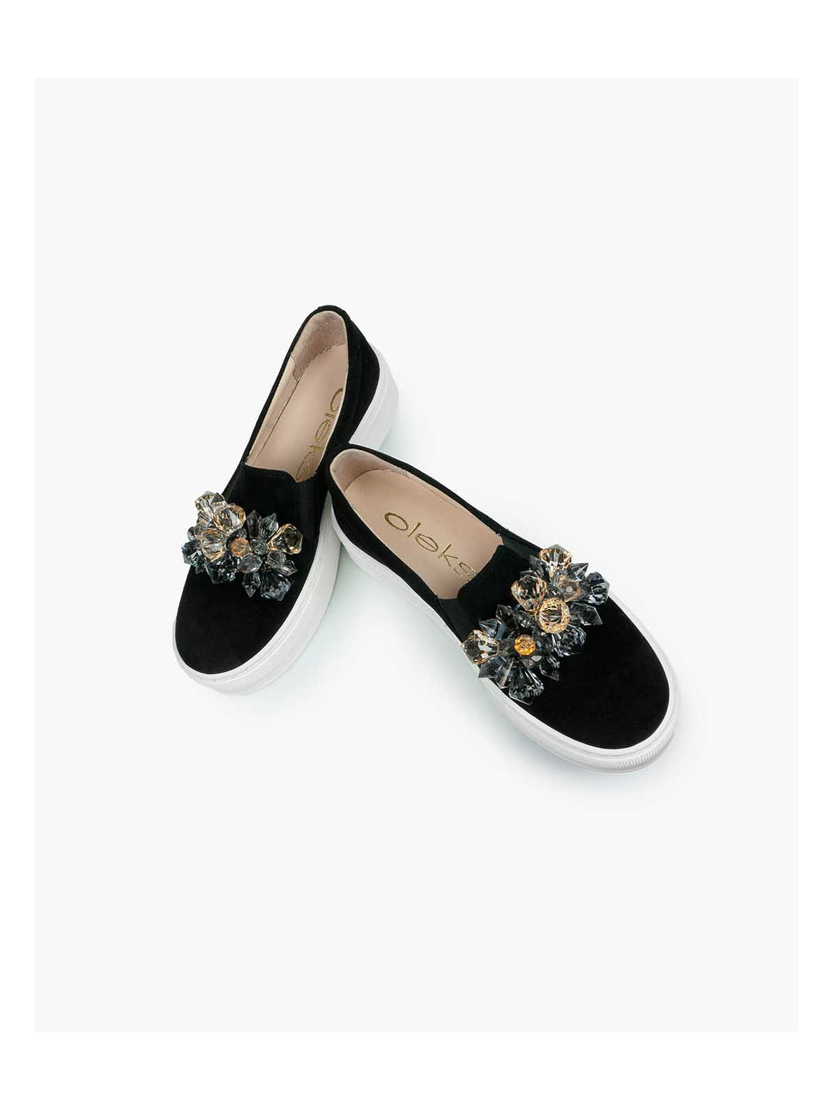 Czarne półbuty damskie skórzane