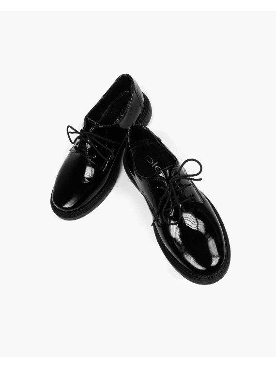 Czarne półbuty damskie skórzane