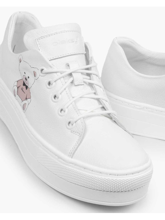 Białe trampki damskie skórzane