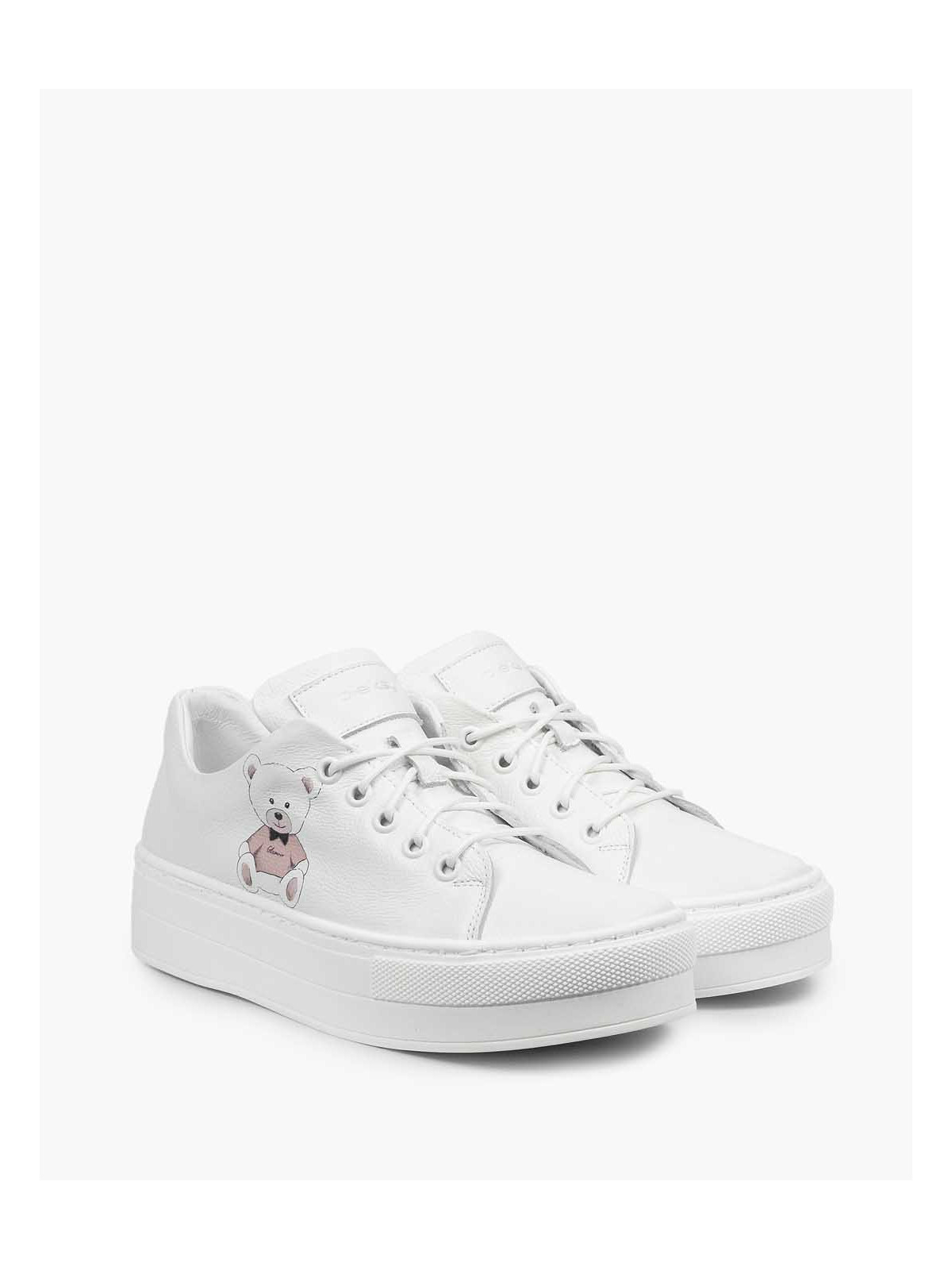 Białe trampki damskie skórzane