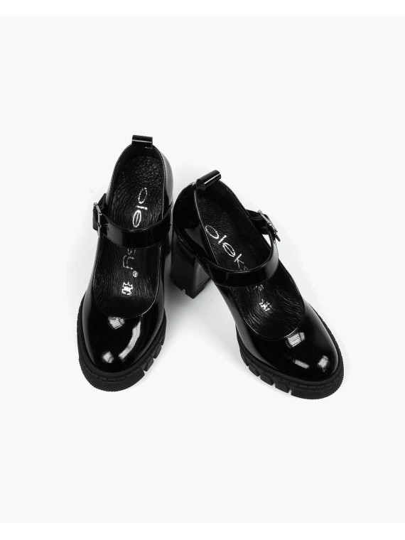 Czarne półbuty damskie skórzane